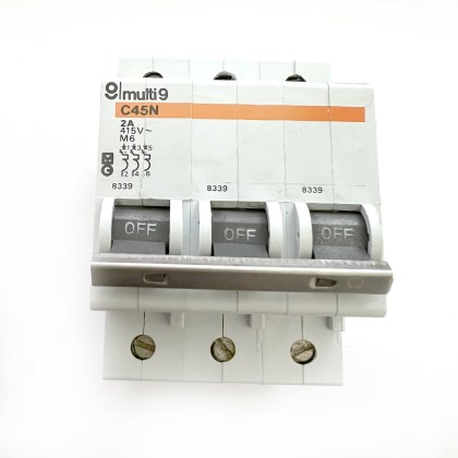 Merlin Gerin Multi9 C45N 8339 M6 2A 2 Amp 3 Pole Phase MCB Circuit Breaker Type 2